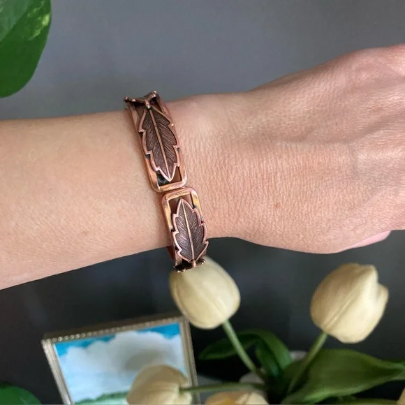 1960’s Copper Leaf Clamper Bracelet by Bell - Picture 5 of 5